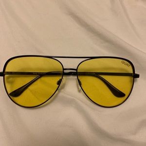 Quay x desi high keys in yellow tint